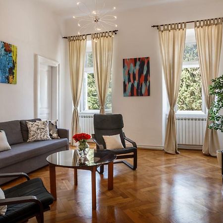 Amphitheatre Premium Apartment With Seaview Pula Exterior foto